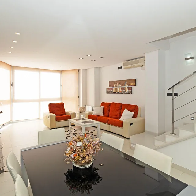 Graciela Berbin Realtor CHALET CULLERA