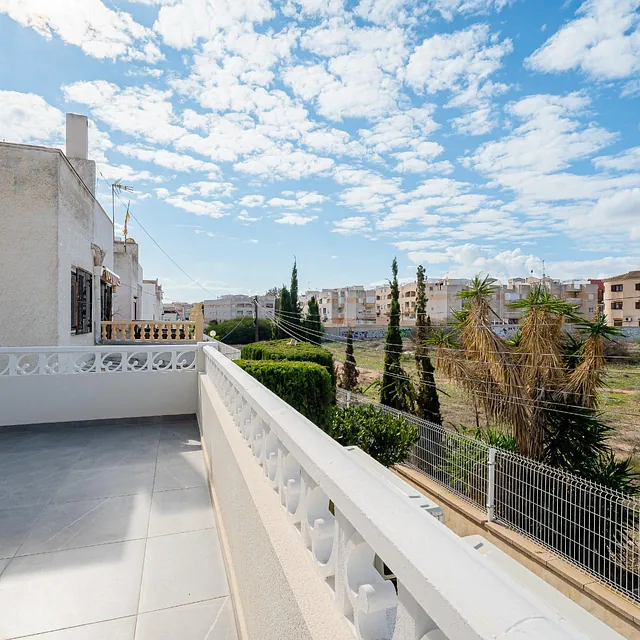 Graciela Berbin Realtor TORRE VIEJA