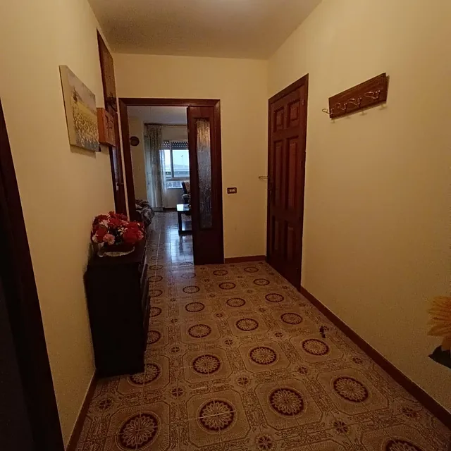 Graciela Berbin Realtor 4947 Piso acogedor en XILCHES 04947