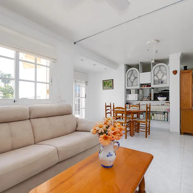 Graciela Berbin Realtor CHALET PAREADO EN TORREVIEJA