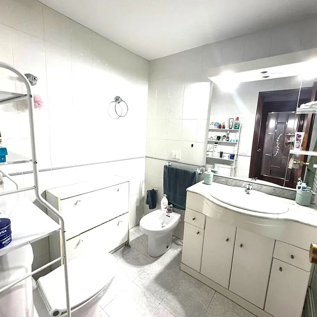 Graciela Berbin Realtor 6864 PISO AMPLIO AL LADO DEL PUERTO